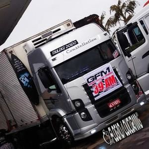 Meet your Posher, Eduardo